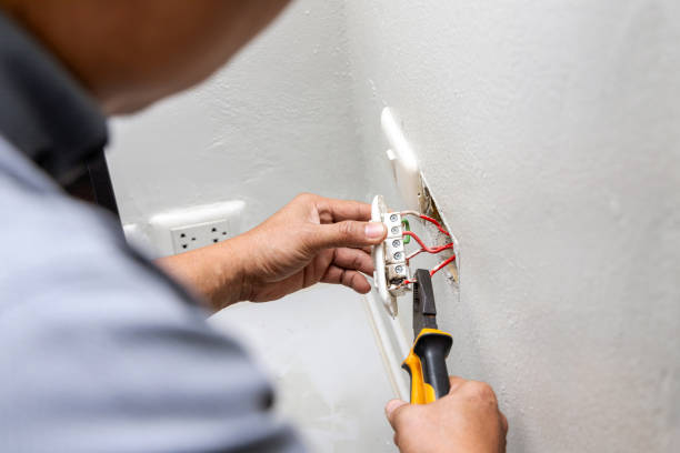 Best Affordable Emergency Electrician  in Elm Creek, NE